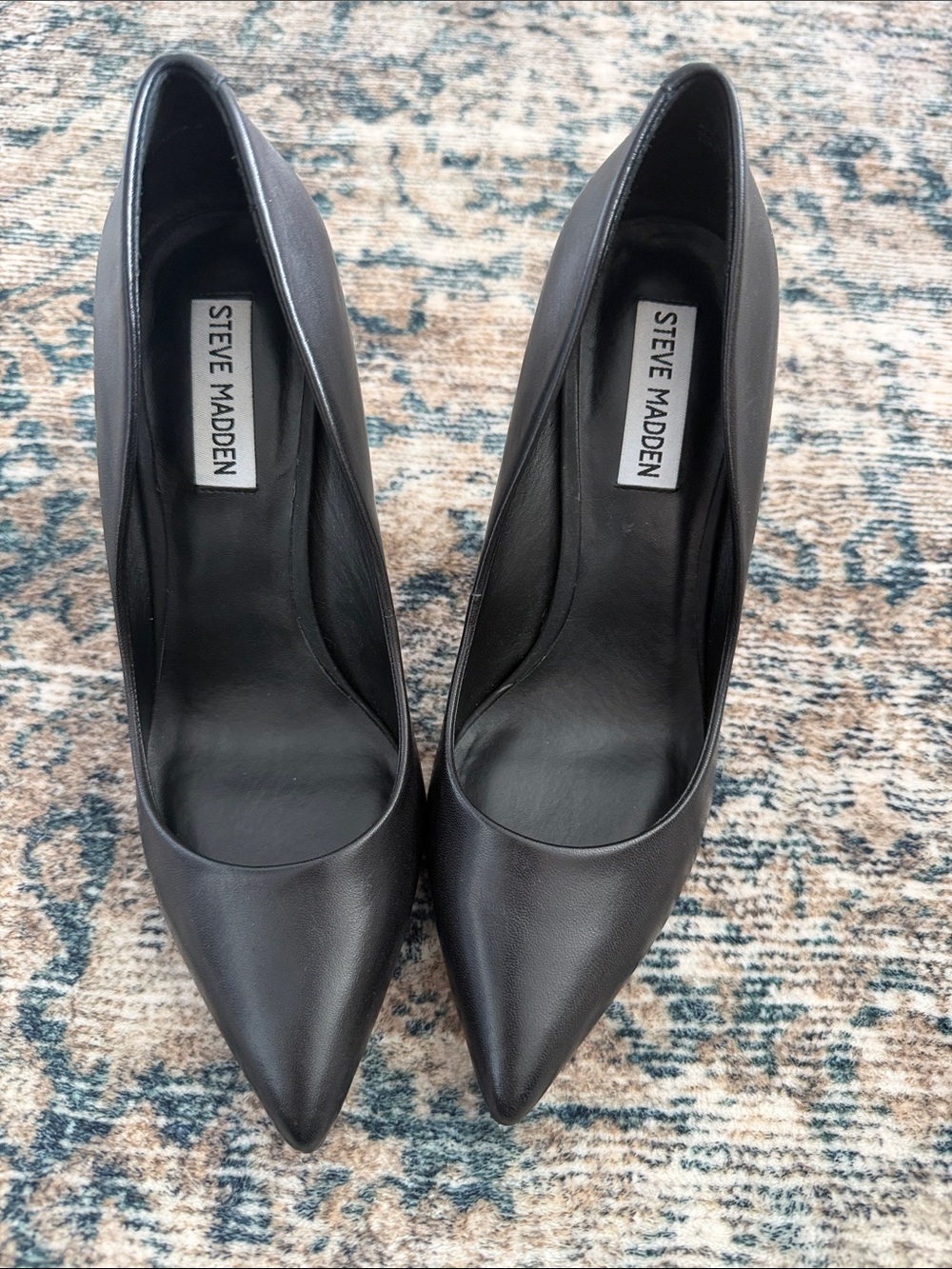 Steve Madden Tall Black Pointed-Toe Leather Pumps
